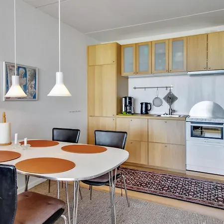Lejlighed Eske - 50m From The Sea By Interhome